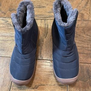 Fashion Men’s Boots. Fur Lined size 43/8 1/2